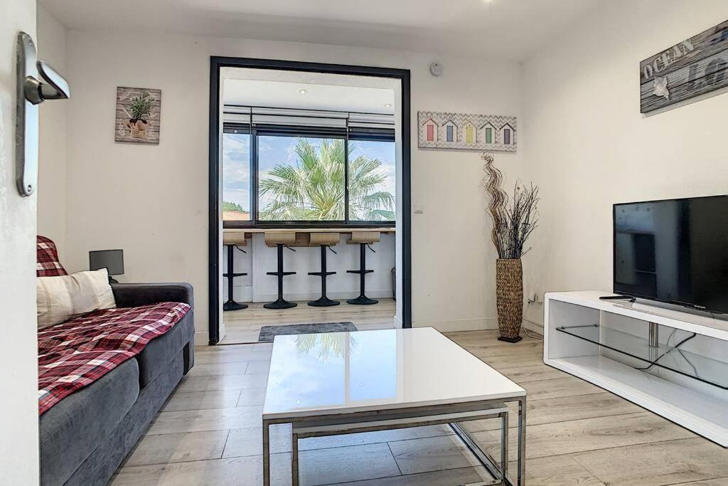 Appartement rénové 4 personnes Saint cyprien Port Esterno foto